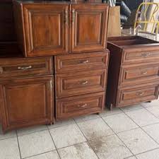 kitchen cabinets new and