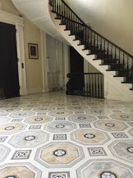 Artinya, dalam konteks tertentu, satu kata lebih lazim dipakai daripada kata lainnya. A New Floor With An Old Look Bartow Pell S Floor Cloth Mansion Musings