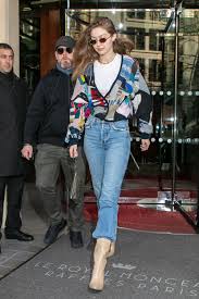 Here are some outfit/ hair & makeup looks you should definitely try.❤ my articles. 88 Gigi Hadid Outfit Photos How To Copy Gigi Hadid S Style