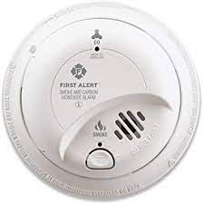 Why does my smoke alarm chirp intermittently? First Alert Brk Sc9120b Hardwired Smoke And Carbon Monoxide Co Detector With Battery Backup 1 Pack Amazon Com