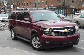 how many seats does a chevy suburban have