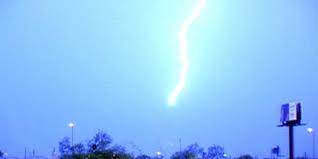 lightning facts and information