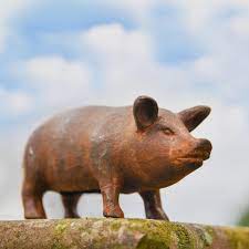 Small Rustic Cast Iron Pig Sculpture