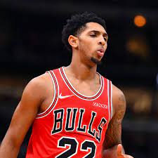 Cameron payne reportedly earns around $3,263,294 as his yearly salary from chicago bulls. Cavs Sign Cameron Payne To 10 Day Contract Fear The Sword