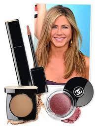 jennifer aniston s glowing makeup