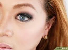 how to do eye makeup for blue eyes