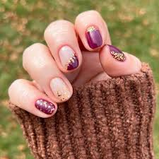 31 best gold nail designs for any