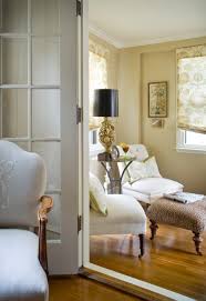 decorating with white and cream