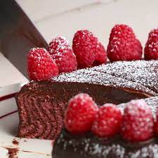 Chocolate Raspberry Zebra Cake gambar png