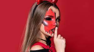 25 halloween makeup looks that couldn t