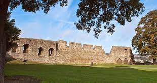 History Of Rochester Castle English