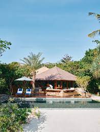 luxury beach resort in palawan