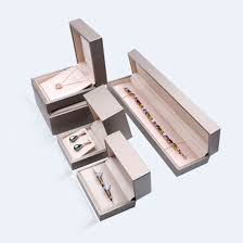 velvet custom jewelry box packaging and