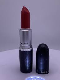mac retro matte lipstick ruby woo 707