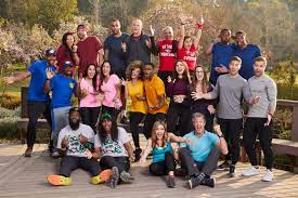 What time does The Amazing Race 33 ...