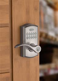 Learning how to change the code on keypad door locks is no big deal because the whole process is actually quite simple and easy. Smartcode 955 Commercial Grade Electronic Lever Keypad Door Lock Kwikset