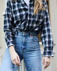 style a flannel shirt with jeans