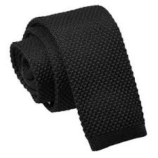 If you're on the hunt for a last minute father's day gift, look no further! Black Knitted Skinny Tie Well Dapper