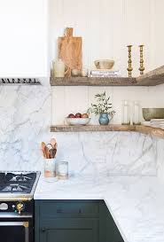 25 marble kitchen backsplashes for a