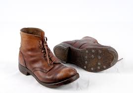 pair of boots nen gallery