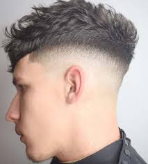 This particular cut was done by hairstylist andrea bramchtein of austin, tx. Men How Do I Choose A Hairstyle That S Right For Me