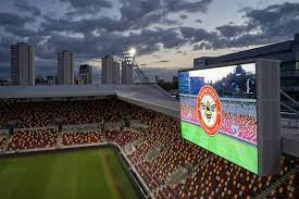 Learn about the history of the stadium as well as how to visit and what to see while there. Community Stadium In Brentford Iaks Deutschland