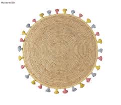 natural round jute braided rug with