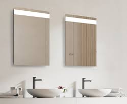 Spiegel für badezimmer auch farbige beleuchtung möglich extras wie eingebaute uhr und steckdosen ▶ hier kaufen. Lichtspiegel Led 45x65cm Talos Home Gunstig Kaufen