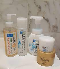 Hada labo breaks me out too and i can't even begin to guess what it is. Hada Labo Review Asianbeauty
