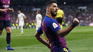 Luis suarez is the star striker of the uruguayan national soccer team who went on to play for ajax and liverpool luis alberto suarez diaz was born on 24 january 1987 in salto, uruguay, to rodolfo and. Koeman Sortiert Aus Barca Plant Ohne Suarez Vertragsauflosung Transfermarkt