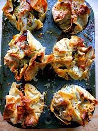 veggie bundles wrapped in phyllo