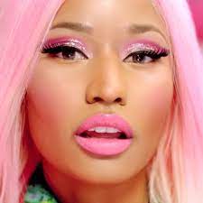 nicki minaj makeup black eyeshadow