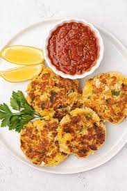 how to make crab cakes baked or fried