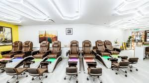 best nail salons in northwest calgary