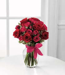 the ftd love struck rose bouquet in