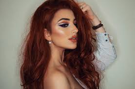 makeup artist franceska sageri
