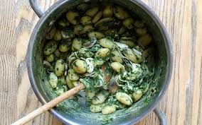 La poêle verte est un blog de recettes végétariennes et végétaliennes, rapides et gourmandes. Recettes Vegetariennes Cuisine Etudiant