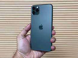 You can think that is it only possible way to take 360 photo on iphone. Iphone 11 Pro Max 100 Hours With The Iphone 11 Pro Max Times Of India