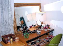 diy makeup storage desk