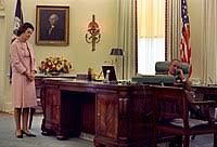 Prestigious furniture designed to furnish the study of your home or offices. List Of Oval Office Desks Wikipedia