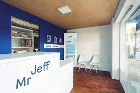Franchising.com is produced by franchise update media. Jeff Global Franchise