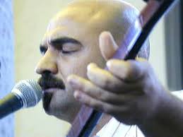 11 Ali <b>Ihsan Dogan</b> (Gesang und Saz) - 2004-09-01-1-4815