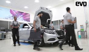 At kelley blue book you can get the fair repair price range for the service you need. How Expensive Is It To Maintain A Mercedes Benz In India