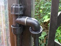 Wer an seine wasserzapfstelle einen gartenwasserzähler installiert, kann abwassergebühren sparen. Wasseranschluss Im Garten Kaltwasserleitung Bauen De