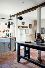 In this texas cottage kitchen, owners craig schumacher and philip kirk avoided an extensive kitchen remodel 20 french country kitchens to channel at home. Country Kitchens Images Design And Ideas House Garden