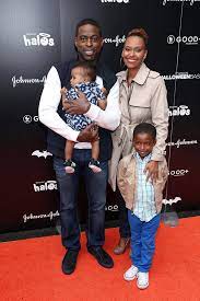 We caught up with sterling k. Cute Pictures Of Sterling K Brown S Family Popsugar Celebrity