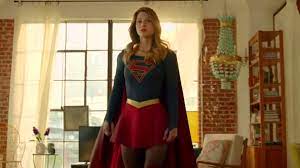 What Supergirl Gets Right About Heroes and the 2016 Election | Teen Vogue