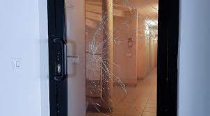 Replace Your Commercial Glass Doors