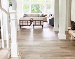 Hardwood Floor Decor