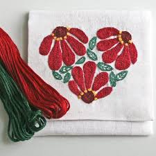 Simply download your free pattern, pick up your dmc thread and get making today! Christmas Embroidery Crewel Embroidery Pattern Diy Pattern Etsy In 2021 Crewel Embroidery Patterns Embroidery Patterns Crewel Embroidery